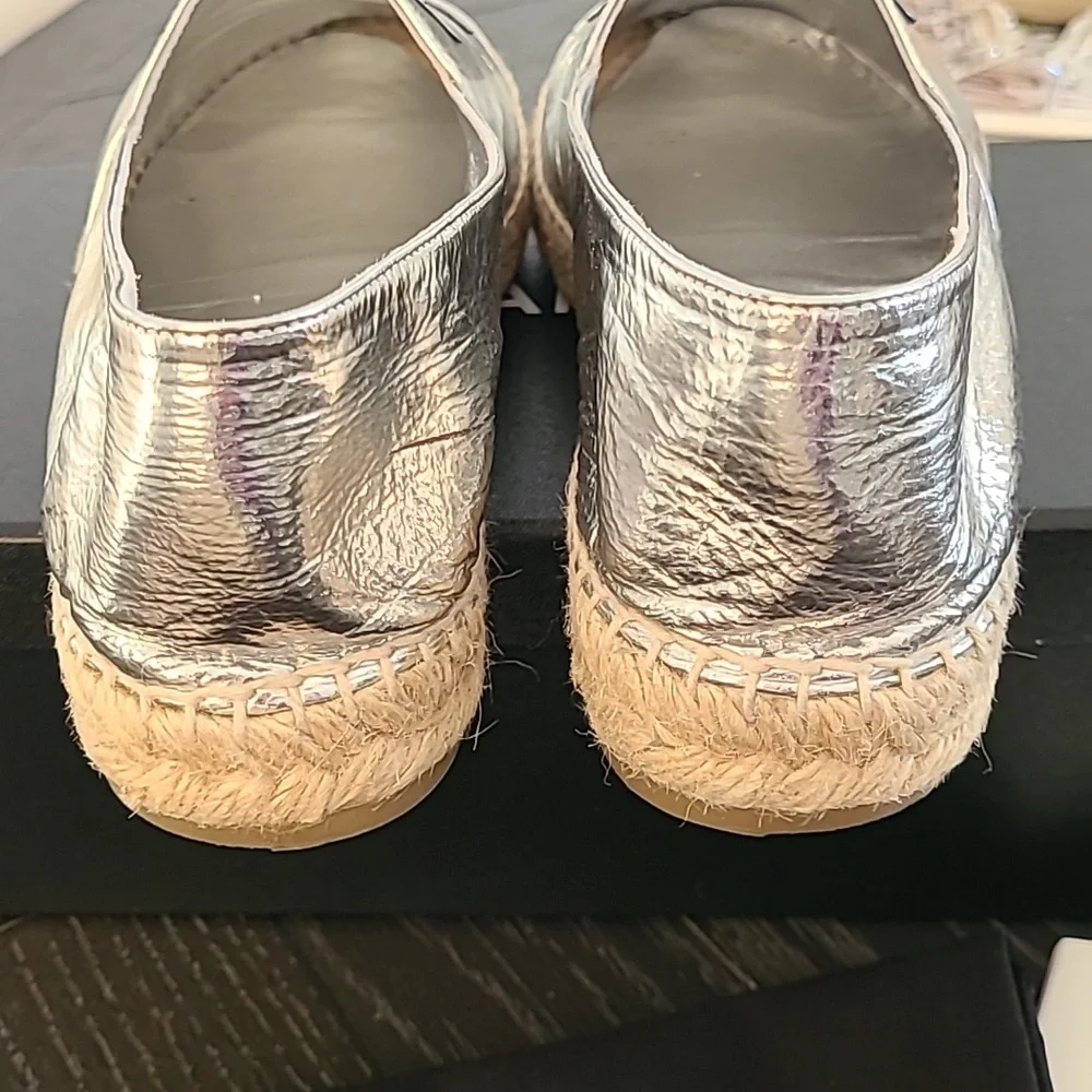 Chanel 19C Silver Laminated Leather CC Logo Double Sole Espadrille